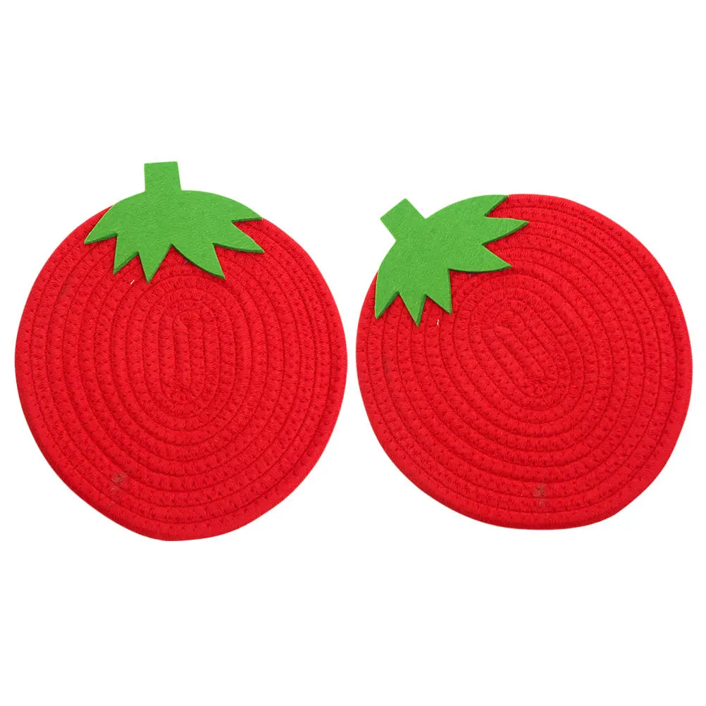 

2pcs Strawberry Shaped Woven Placemat Heat-Resistant Anti-Skid Dining Table Pad Cotton Rope Handwoven Cutlery Mat Kitchen