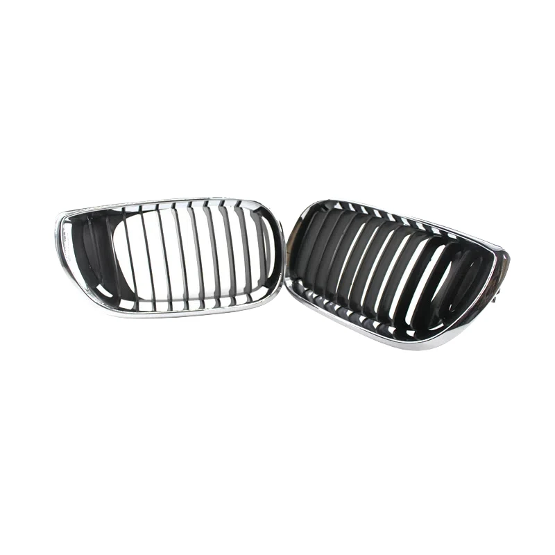 

Half Chrome Kidney Grille Replace For BMW E46 3 Series 320I 325I 325Xi 330I 330Xi 02-05 Front Bumper 51137030545 51137030546