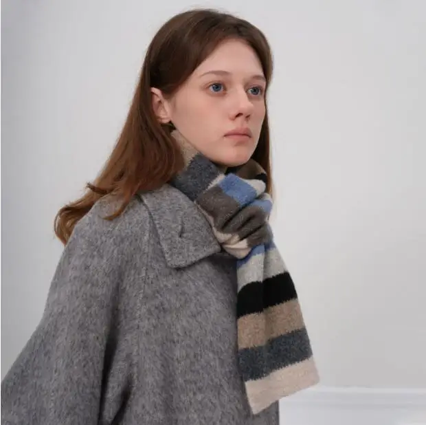 Bufanda de Mohair con rayas de arcoíris para hombre y mujer, bufanda corta de lana con franjas de diferente Color para invierno, bufanda corta cálida para estudiantes 24W1001