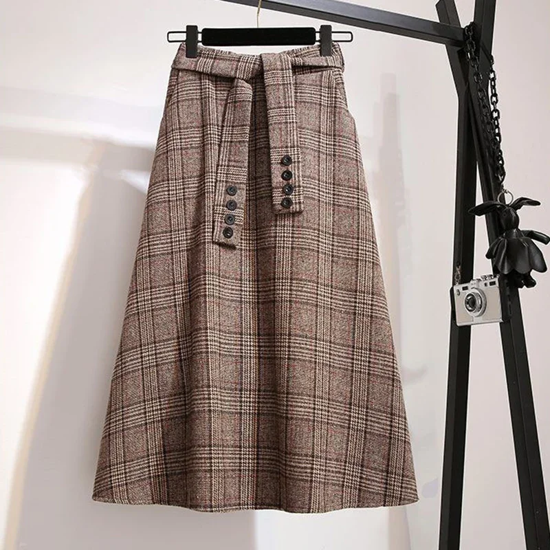 Korean Woolen Plaid Skirt Women 2024 Autumn Winter Vintage Elastic High Waist Skirt Woman with Belt A-Line Slim Fit Long Skirts