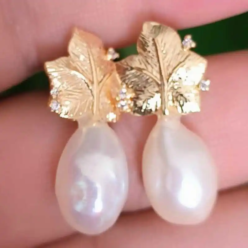 

Handmade 10-11mm Classic Waterdrop Pearl Earrings 18K Gold-Plated Wedding