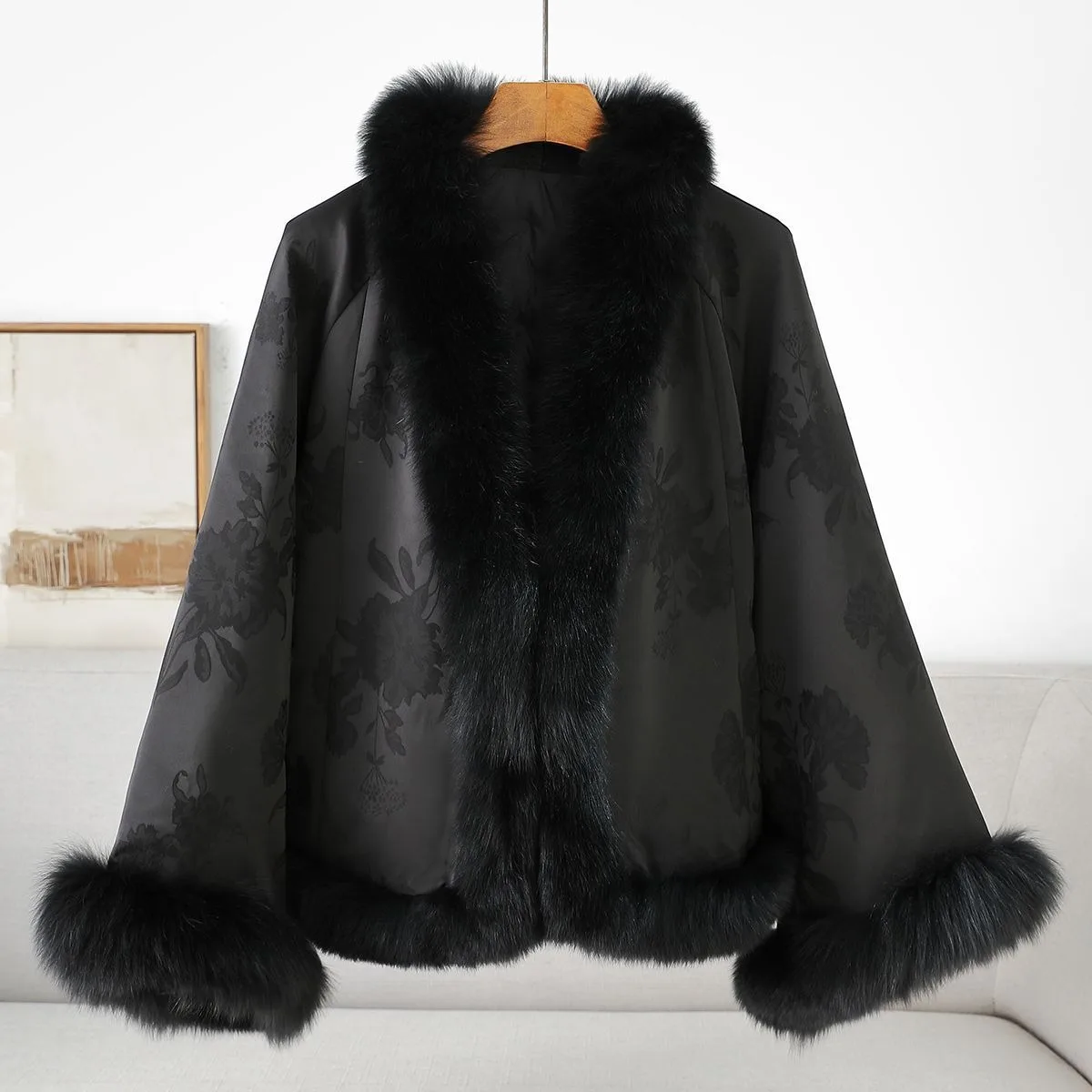 

2025 Autumn and Winter New Product Goose Down Inner Lining Fox Fur Down Jacket Women's Warm Coat