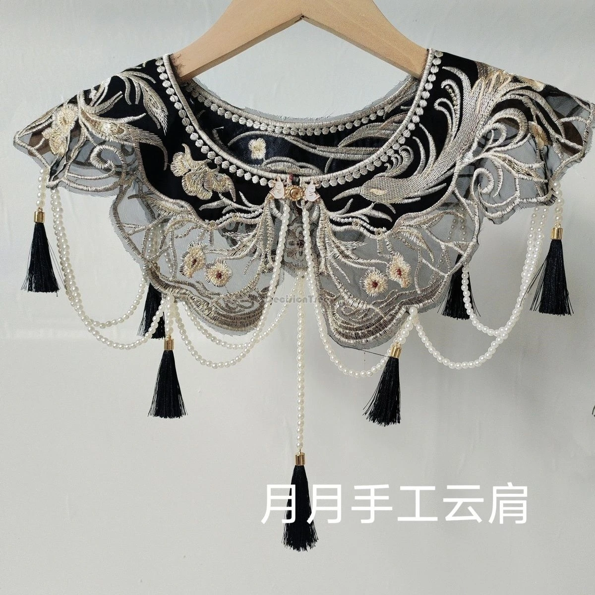 2025 chinese improved pearl tassel hanfu accessory embroidery cloud shoulder tassel bride's shawl hanfu embroidered false collar