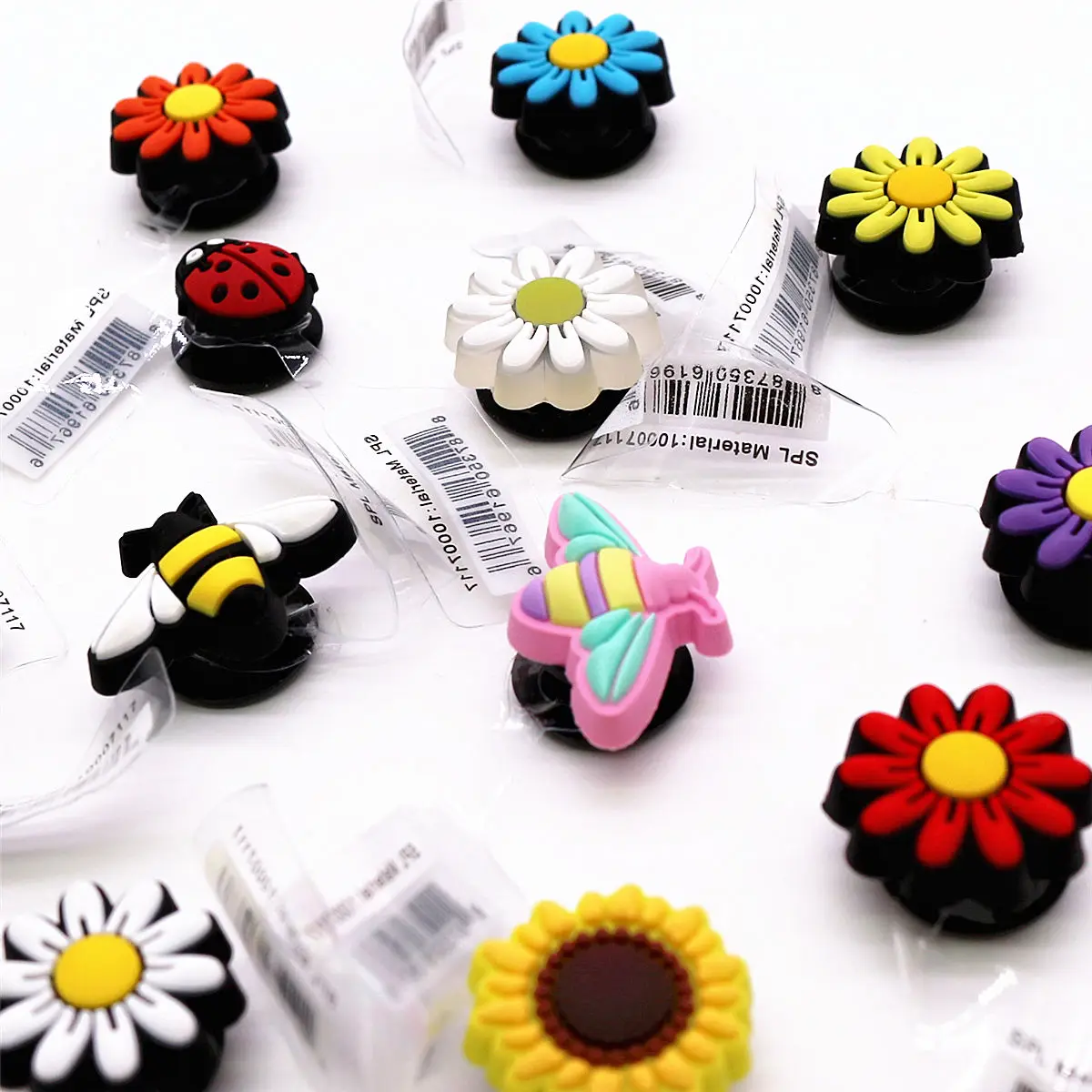 5 Pack Original Flowers Bug PVC Shoe Charms Designer Sandal Upper Decorations Accessories Cute Daisies and Bees Clogs Pin Buckle