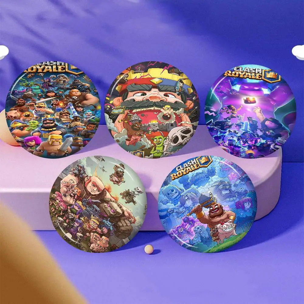 لعبة C-Clash Royale دبابيس زر مستديرة شعار دبابيس الإبداعية على ظهره الملابس الديكور موضة الكرتون مجوهرات هدايا