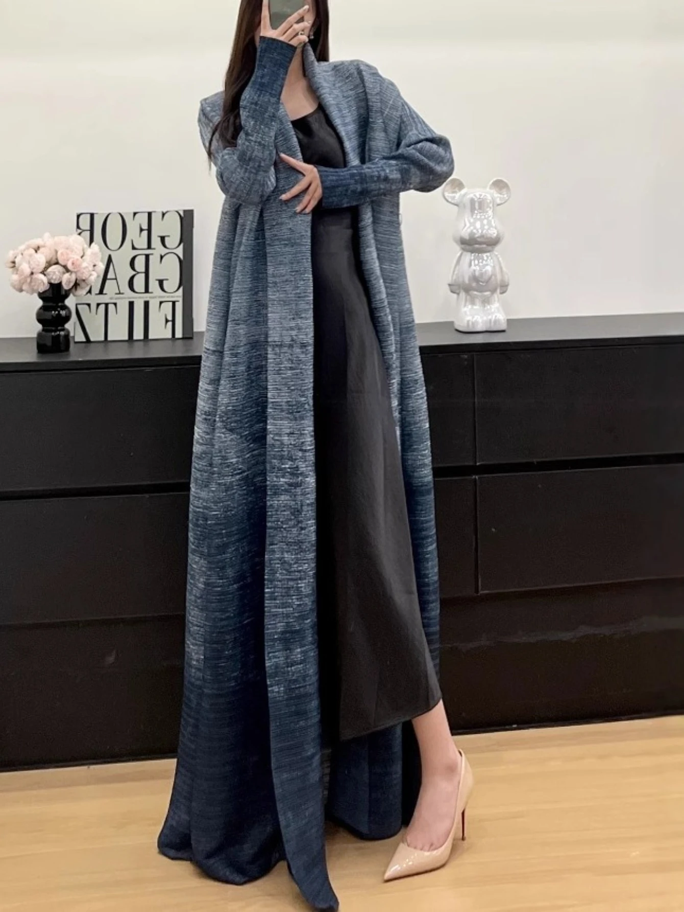 

Miyake плиссированная Абая женский дубайский мусульманский кафтан с винтажным принтом и длинным рукавом Марокко 2025 оригинальный дизайнерский кардиган длинные пальто