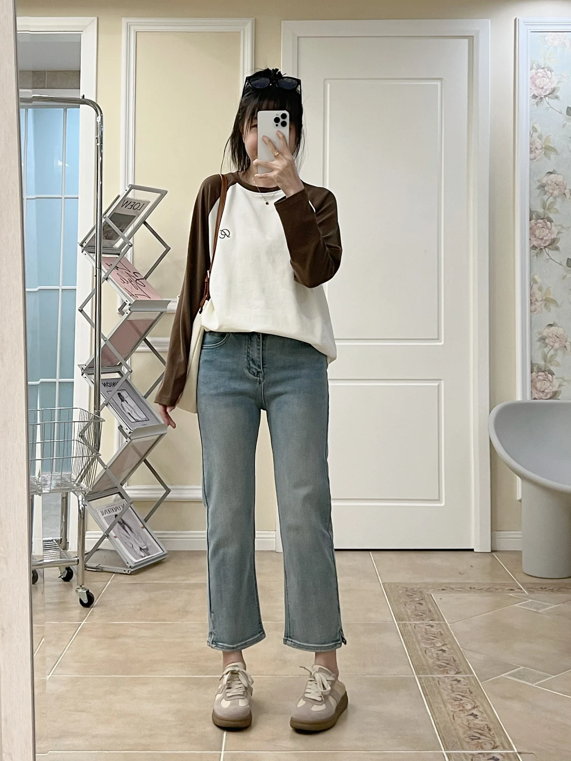 

Slimming e Tube Jeans Women's Spring 2024 New Waed Vintage Elastic French Bread Nine Points Jeans Cotton Stretch Denim