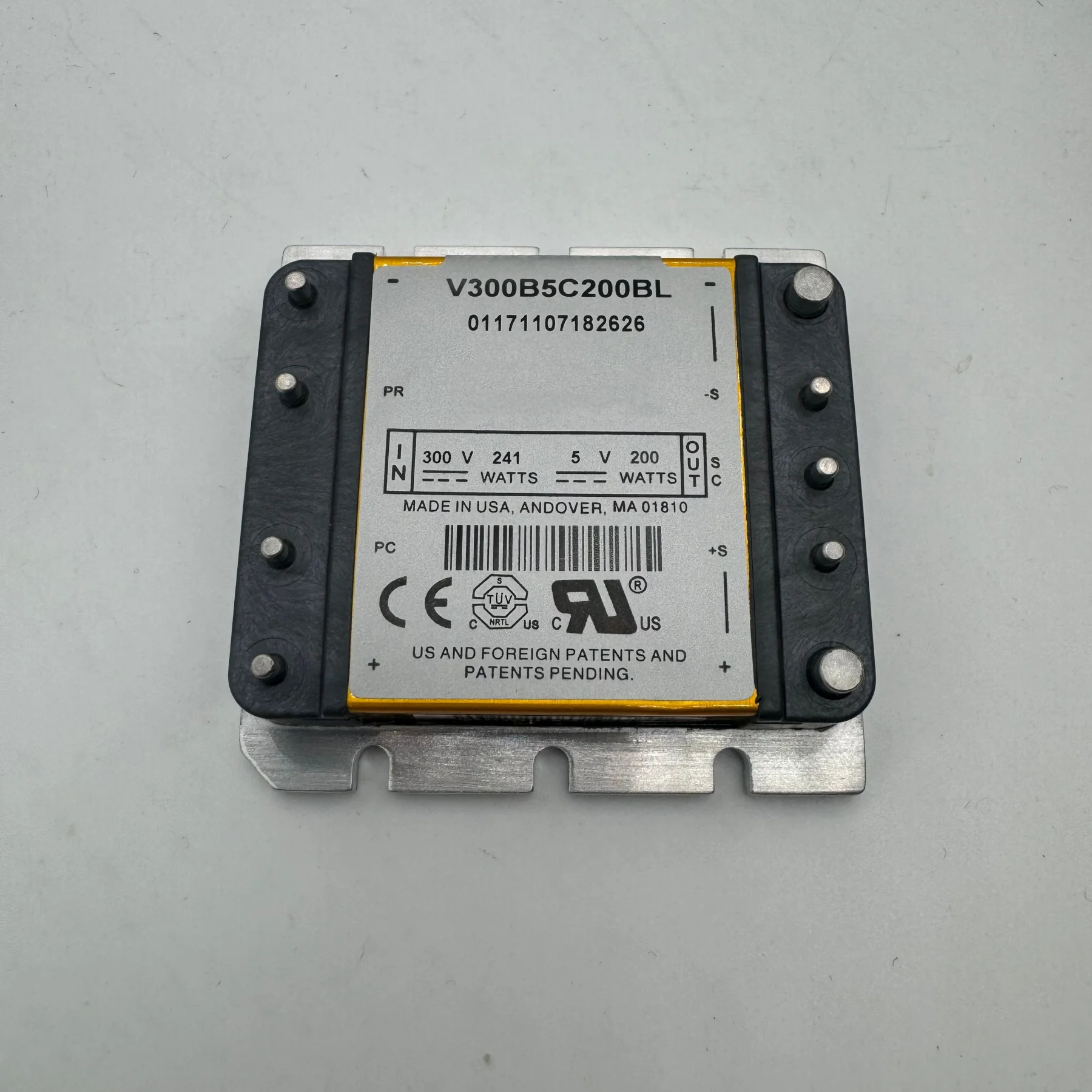 

1 шт. V300B5C200BL модуль питания DC-DC новый 100% гарантия качества