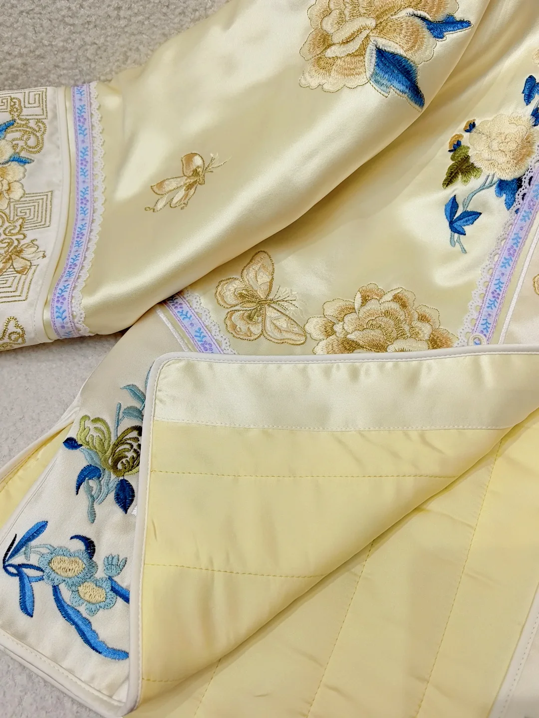 الراقية معطف الشتاء الدافئ السنة الصينية الجديدة خلات المرأة معطف فضفاض أنيق التطريز الزهور S-XXL