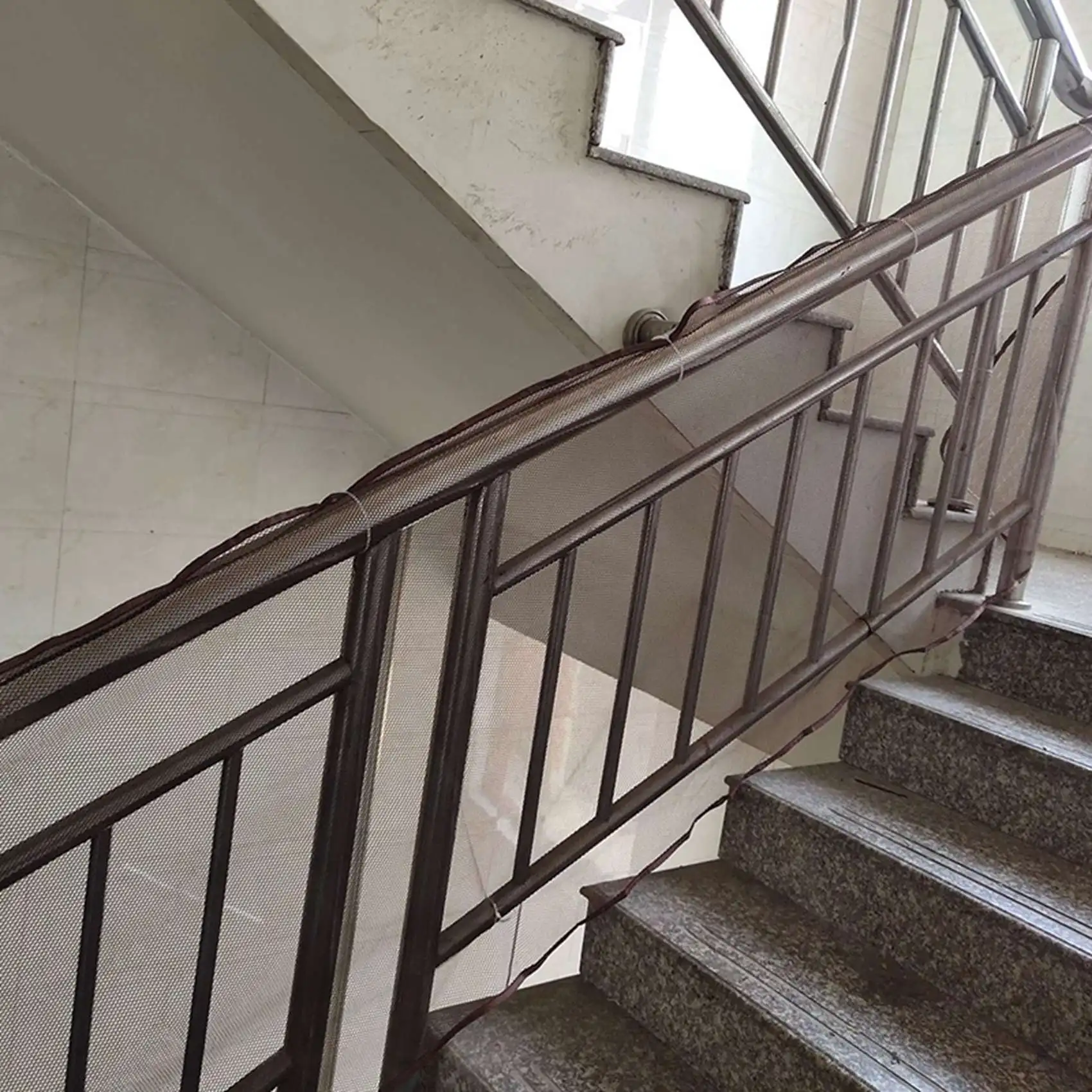 

XX-3X Kids Stairs Safety Net Netting Protection Rail Balcony Stair Fence Balcony Baby Fence Stair Net Coffee Color