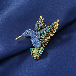 New Creative Colored Rhinestones Hummingbird Brooch Vintage Trendy Suit Pins Gift Exquisite Animal Corsage Accessories