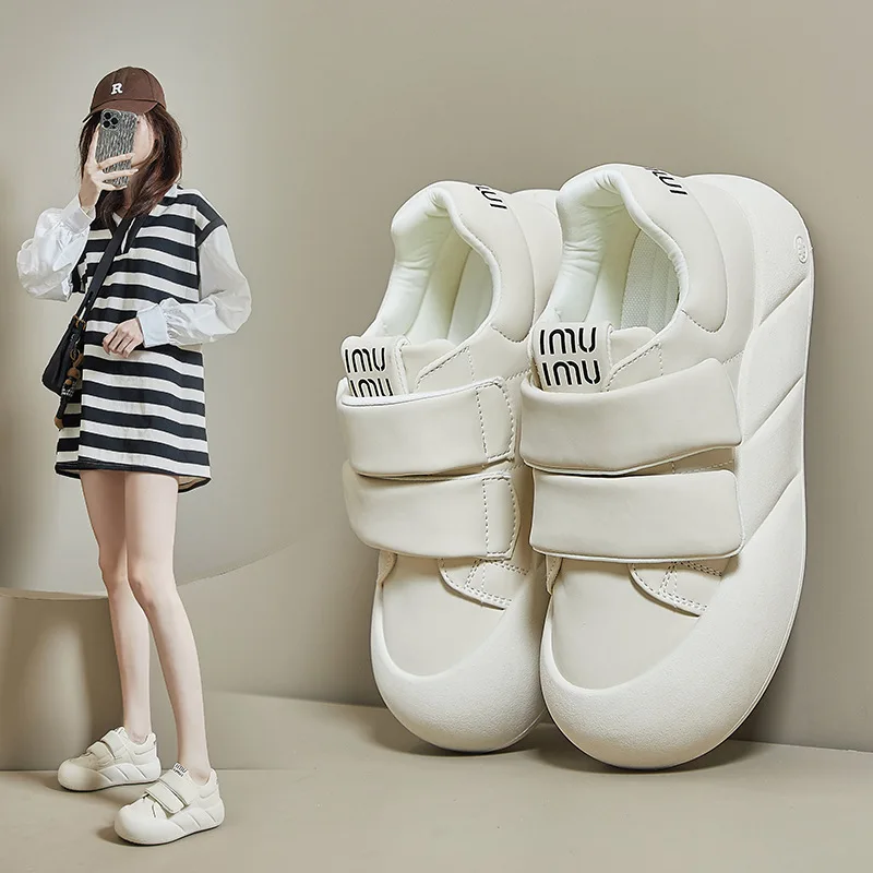 

Women's Leather Vulcanized Shoes Height Increasing Sports Shoes Women Shoes
