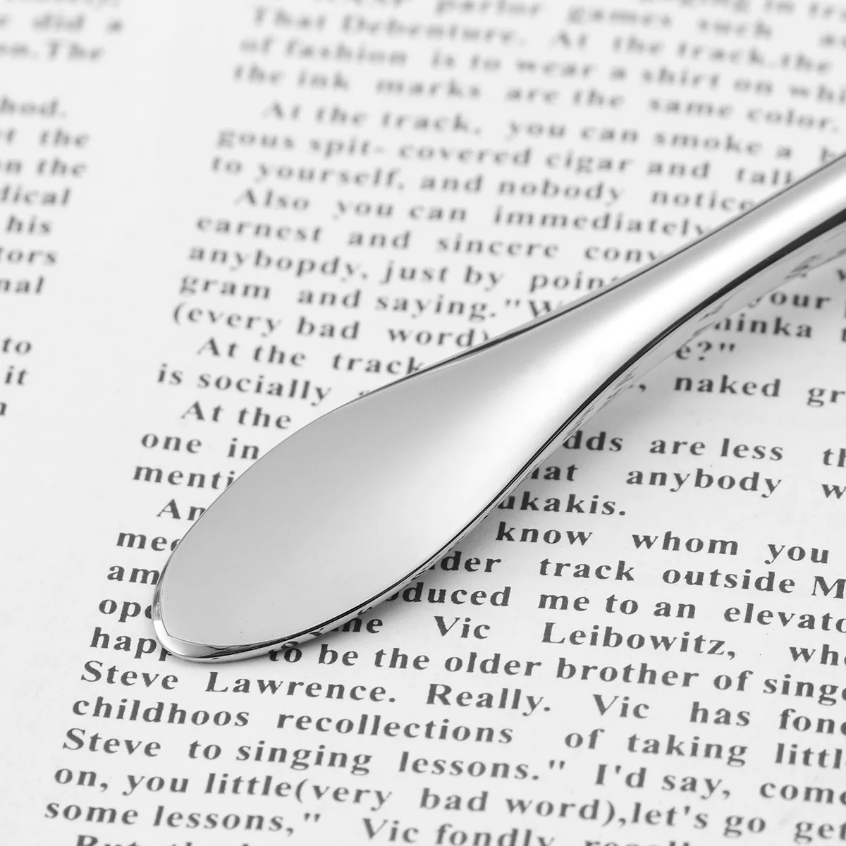 

1Pcs Eye Massage Stick Zinc Alloy Mini Portable Tool Relieve Fatigue Improve Blood Circulation Eye Cream Stick