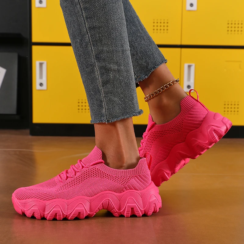 

2025 Shoes Woman Thick Soled Hiking Breathable Mesh Strap Comfortable Outdoor Vulcanized Shoes Lightweight Training Sports Shoes