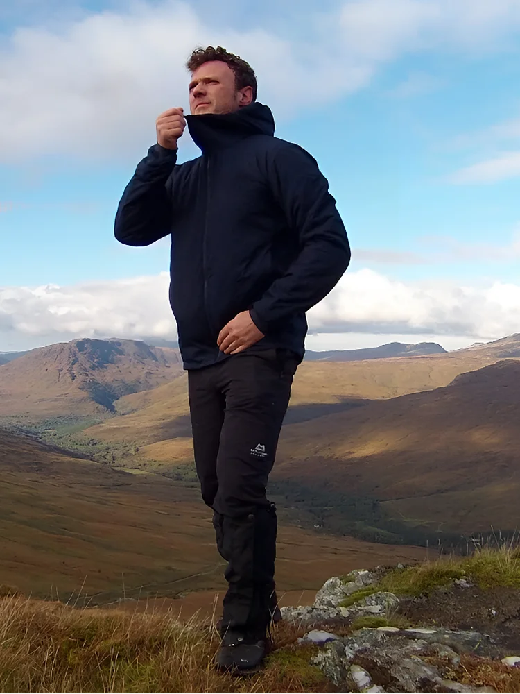 

Высококачественная мужская утепленная хлопковая куртка с капюшоном для активного отдыха, ветрозащитная, теплая, молодежная, на молнии, с длинными рукавами, стандартный крой.