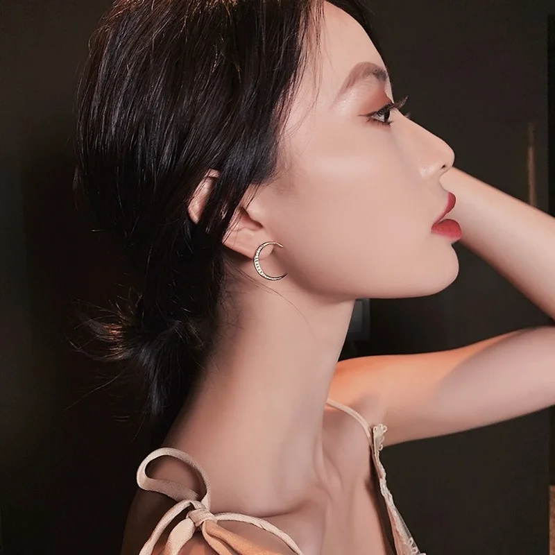Silver Jewelley Asymmetry Crystal Moon Star Stud Earrings For Women Dazzling Pendientes Stud Earrings