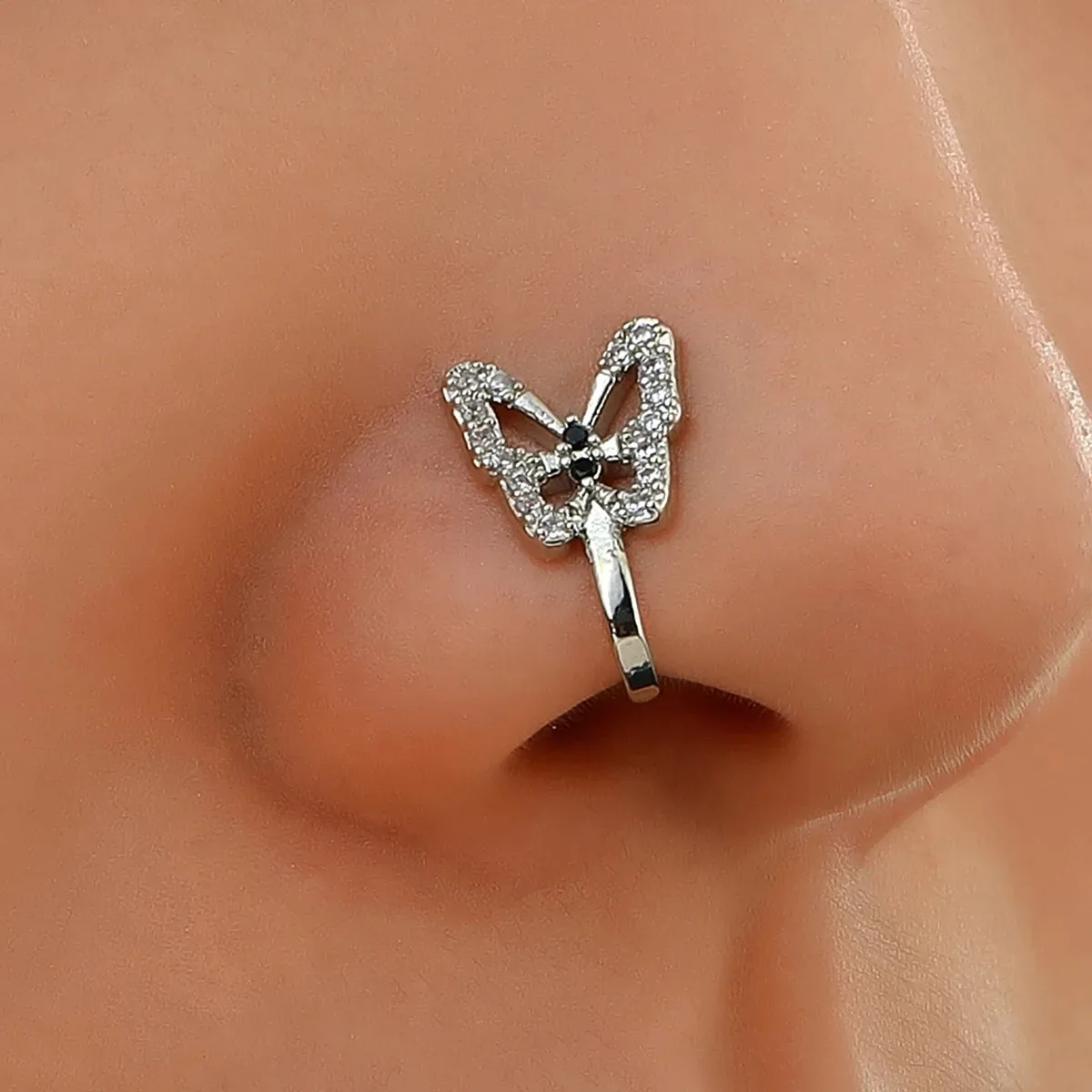 Piercing de nariz falso de acero inoxidable, anillo de nariz falso, tachuelas de nariz de mariposa de diamante, Clip de nariz sin agujeros, joyería Piercing para mujer