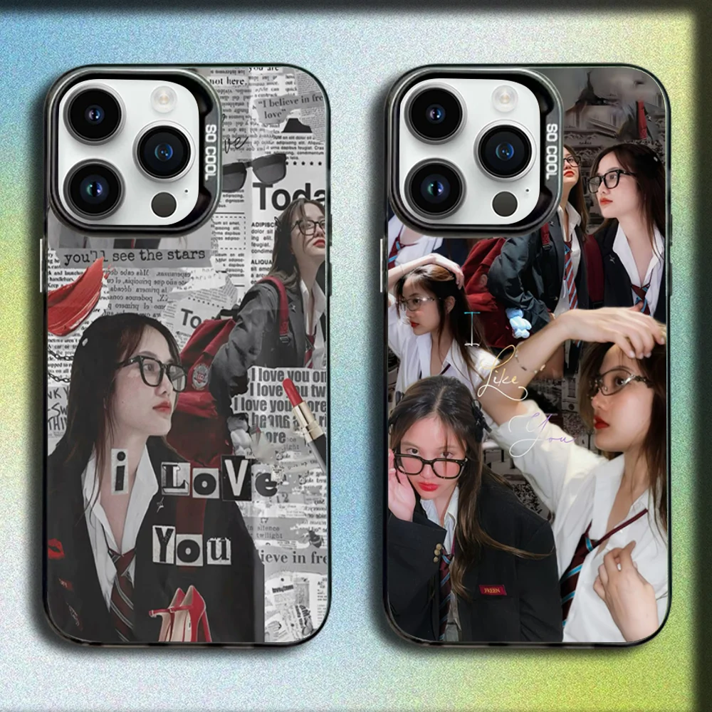 

Actress Model F-Freen Sarocha Phone Case For iPhone 16,15,14,13,12,11,Mini,Pro,SE,MAX Gray Matte Silicone Black Cover