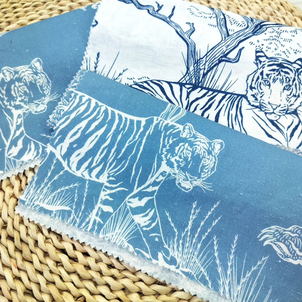 Ready for Delivery Stock Fabric White & Blue Tigers Printed Woven 55% Linen 45% Cotton Blended   Clothes