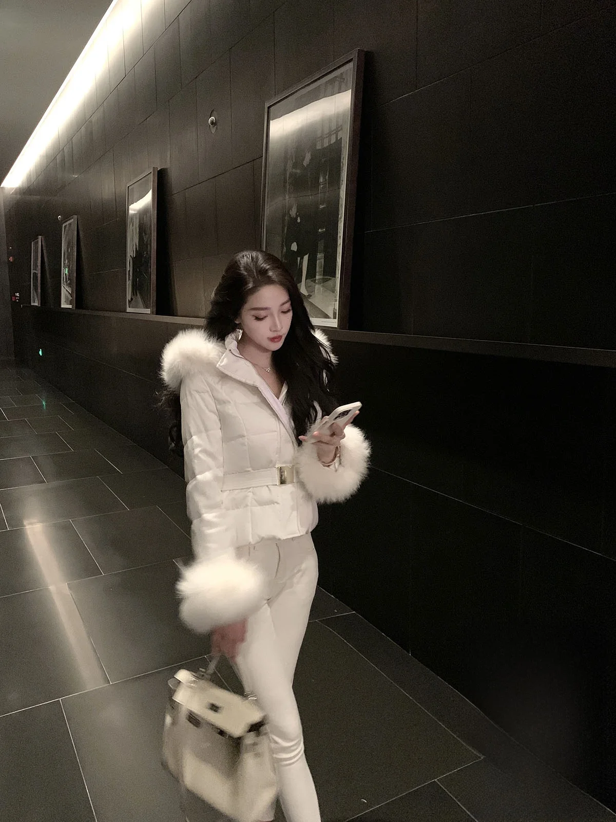 

Kubiliv Jeju Island First Snow Real Fur Collar Waist-Cinching Short White Duck down Jacket Women's Fashion Outerwear