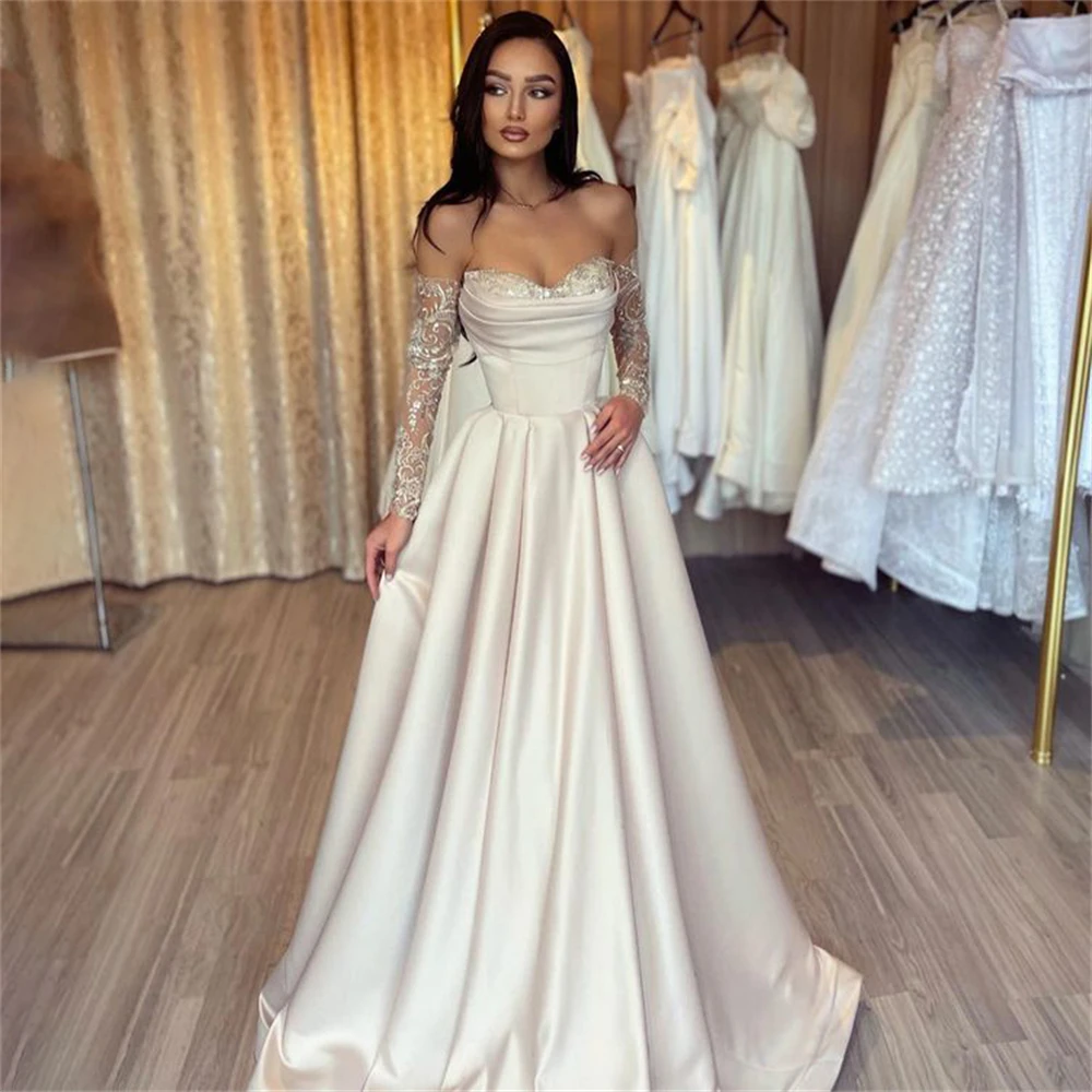 

Light Champagne Lace Evening Dresses Ruched Off Shoulder Appliques Long Sleeves A-Line Prom Dress Backless Pageant Party Gowns