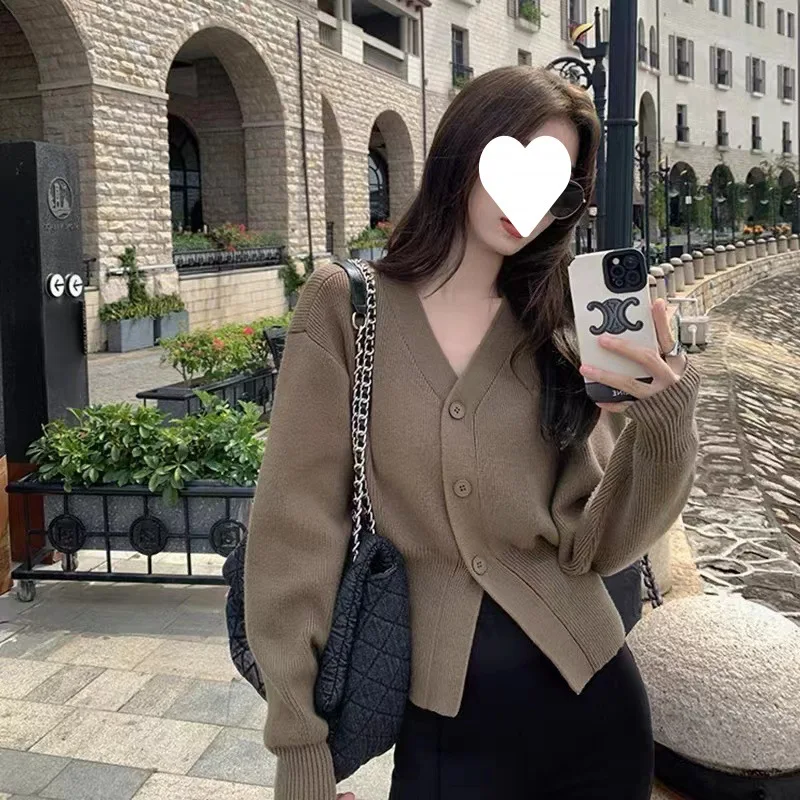 

Французский элегантный вязаный кардиган с v-образным вырезом, женский высококачественный короткий свитер с застежкой на талии, зимняя мода
