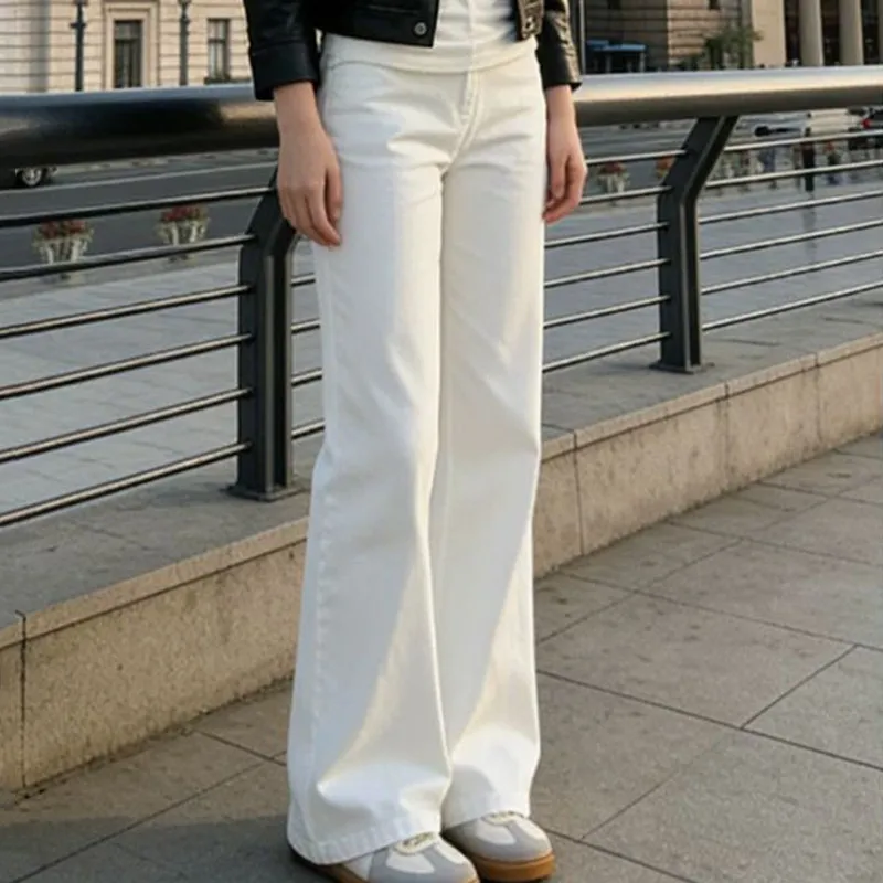 White Loose Fit High Waist Denim Jeans Women's Autumn 2026 New Style Fleece Lined Non-Matching Leggings Pants