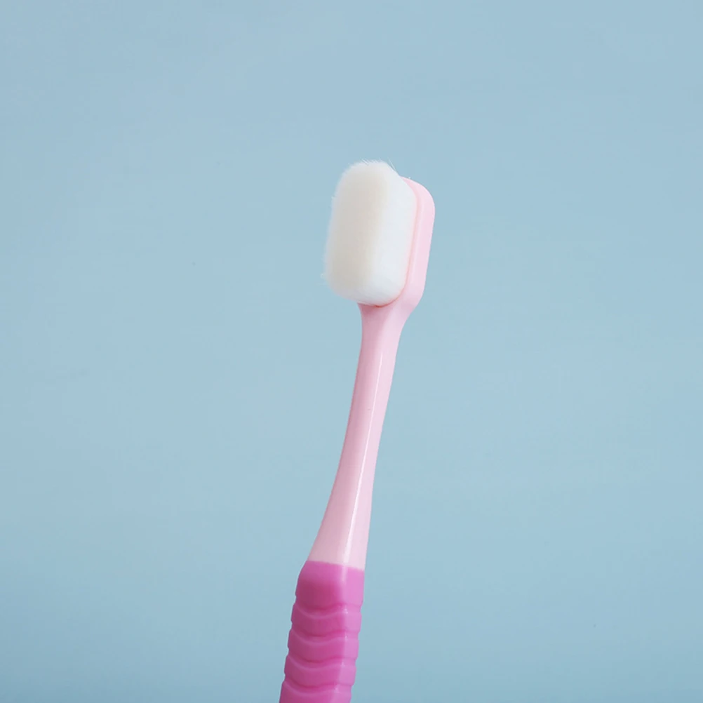 

Soft Bristle Toothbrushes Small Oral Care Tool Ergonomic Handle for Gentle Cleaning