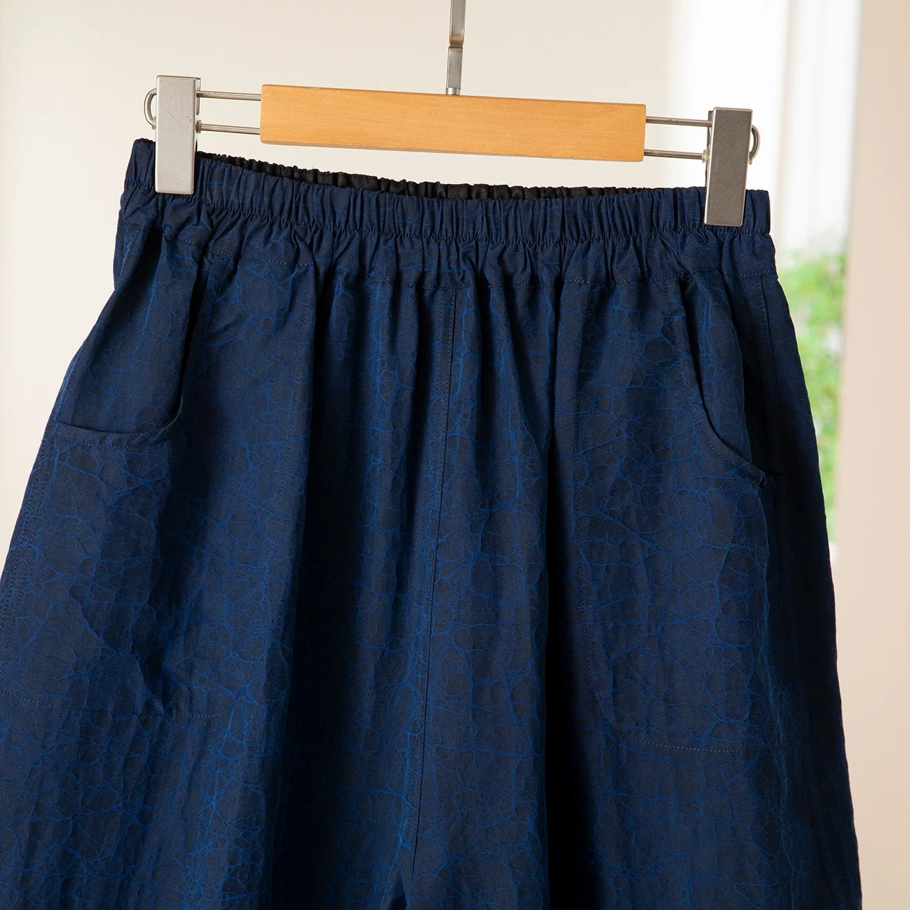 Blue and Black Double-sided 100% Natural Mulberry Silk Gambiered Guangdong Gauze Retro Elastic Waist Women's Straight Leg Pants