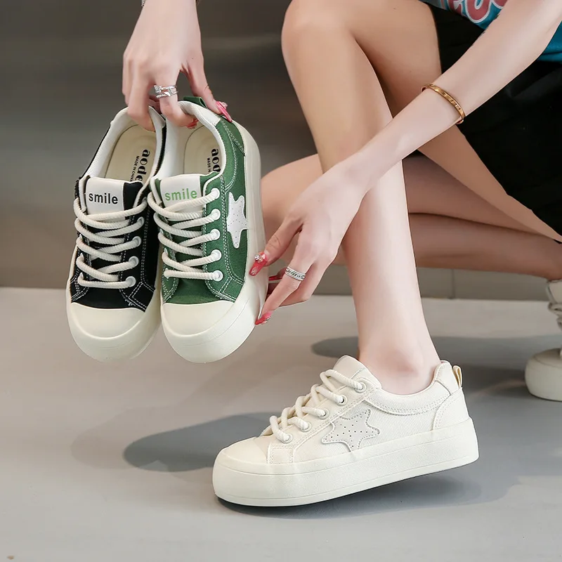 Soft Women Green Canvas Shoes Thick Sole Female Solid Color Sneakers Lace Up Girls Student Black Leisure Shoes White Sport Shoes