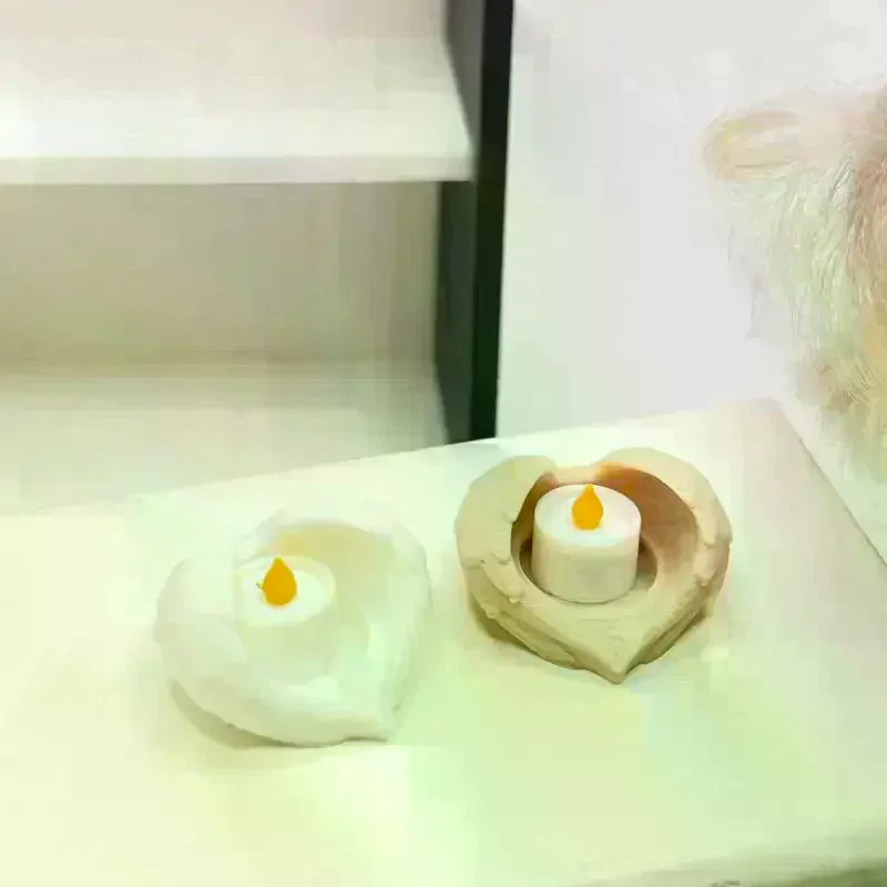 /GJ/2Pcs 1:12 Dollhouse Mini Retro Candle Miniature Tray Set Playhouse Toys Home Ornament Christmas Scene Decoration