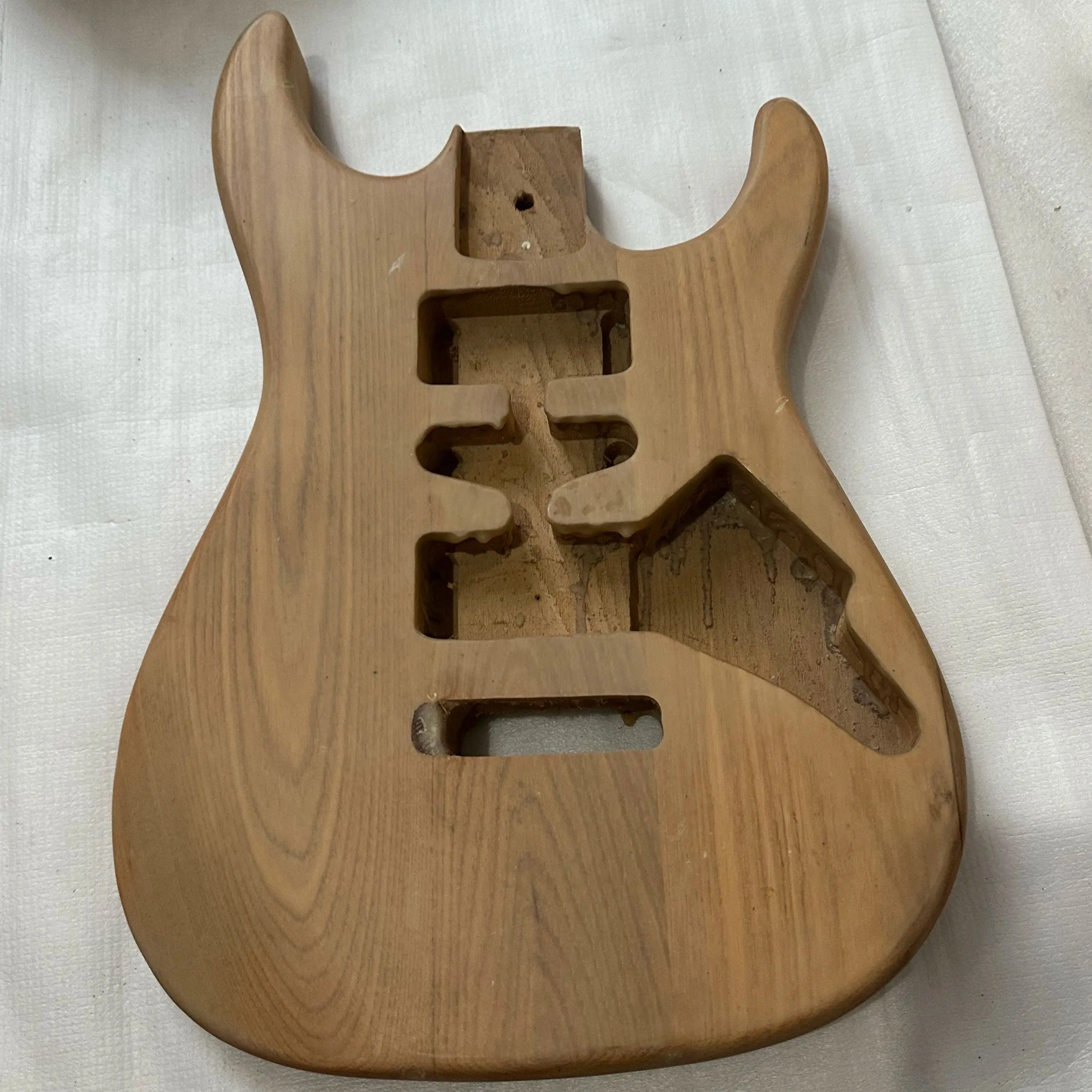 cuerpo-de-guitarra-electrica-defectuoso-en-stock-cuerpo-de-madera-de-fresno-sin-terminar-para-luthier-pieza-para-bricolaje-semiterminado-cuerpo-de-guitarra-en-blanco-tacon-de-5463-mm