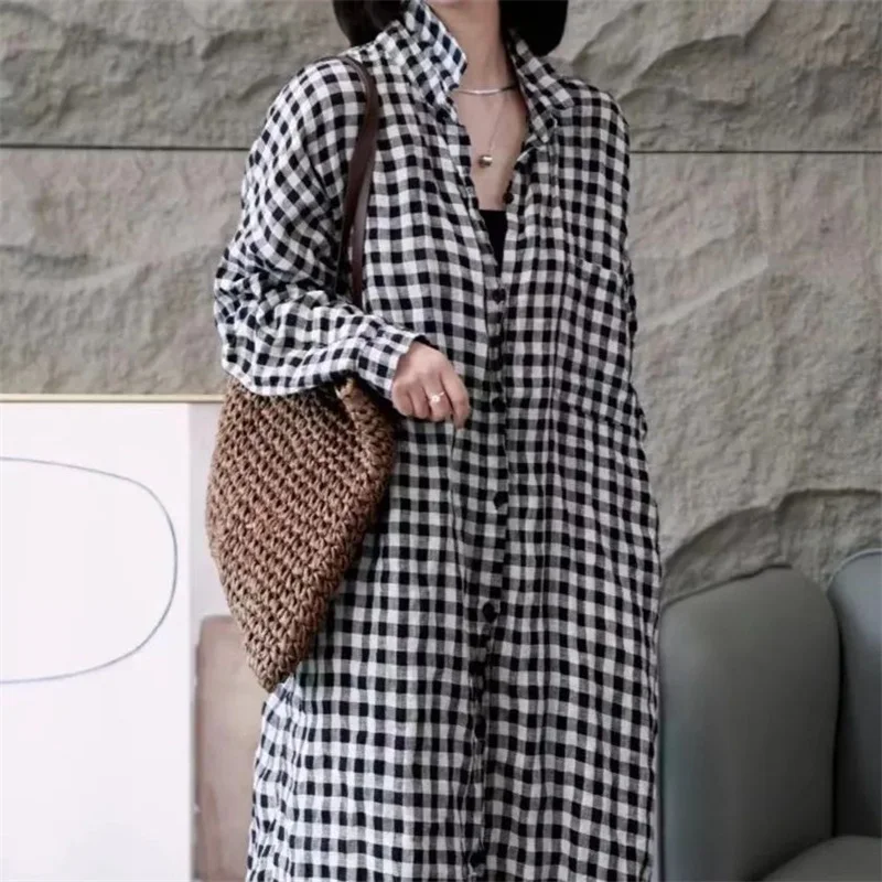 Checkered Long Sleeved Shirt for Women's Spring/Summer 2024 Loose Mid Length Thin Sun Protection Clothing for Women's Outerwear