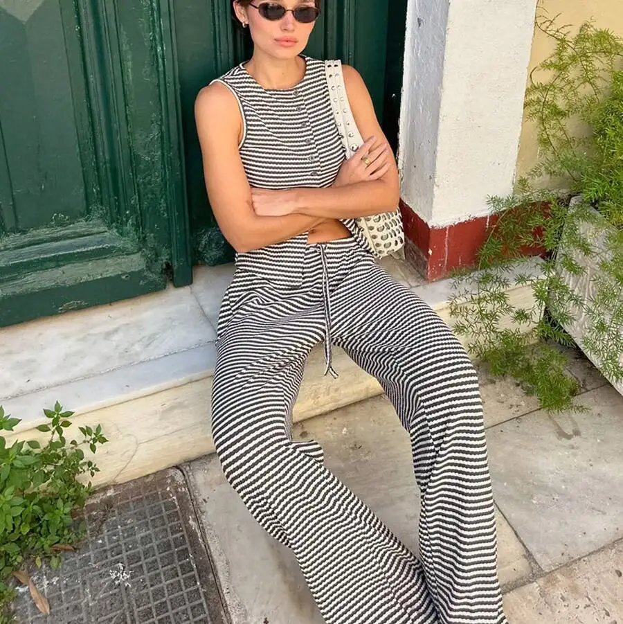 Conjunto de dos piezas para mujer, camiseta sin mangas a rayas y pantalones anchos de cintura alta, informal de verano