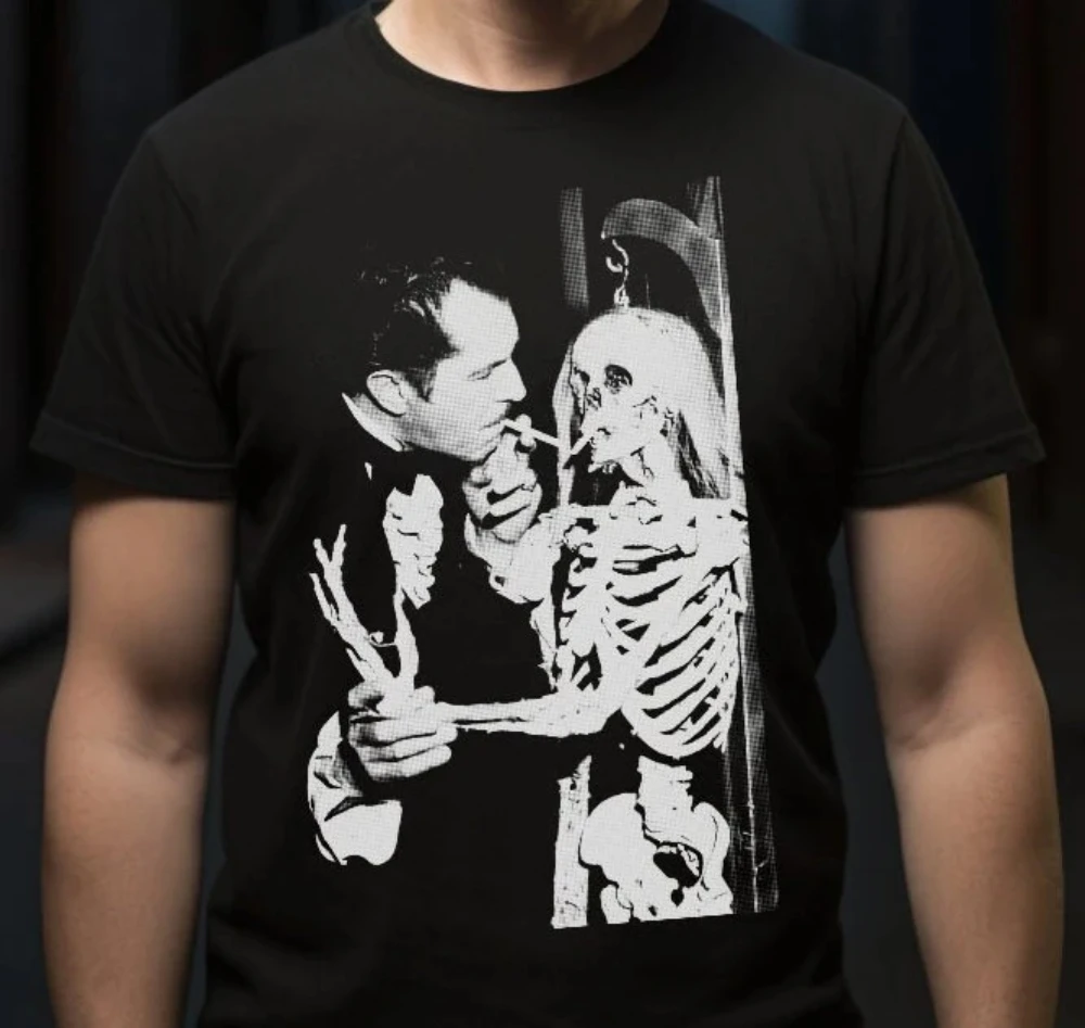 Camiseta Vincent Price, camiseta gótica, camiseta clásica de terror, camiseta con gráfico de esqueleto, estilo de película vintage espeluznante, regalo para mujer, manga corta