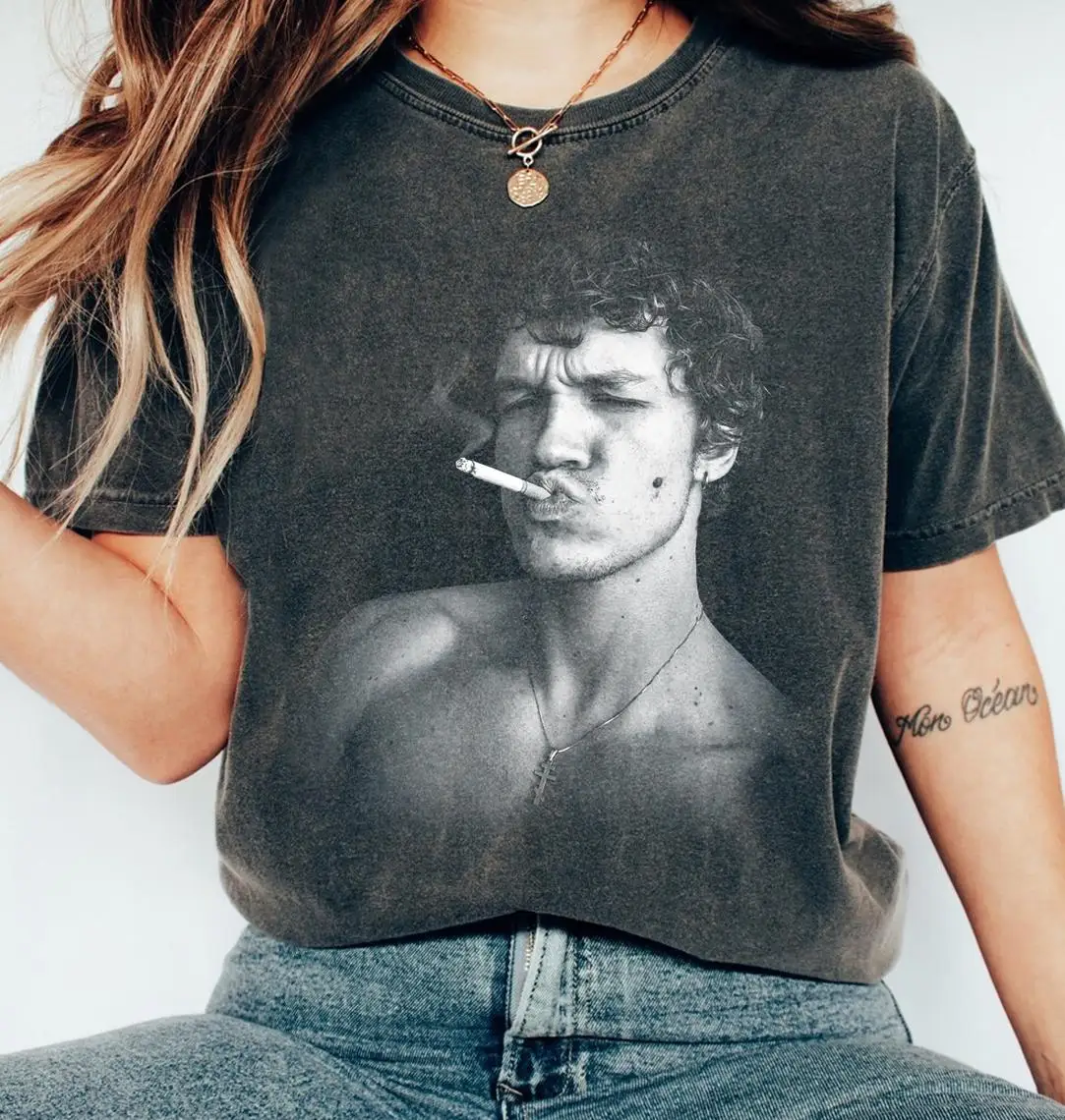 

Vintage Ilya Rozanov Shirtless Smoking T-Shirt, Sexy Russian Hockey Star Vintage Merch, Edgy Heated Rivalry Gift, Heated TV Tee