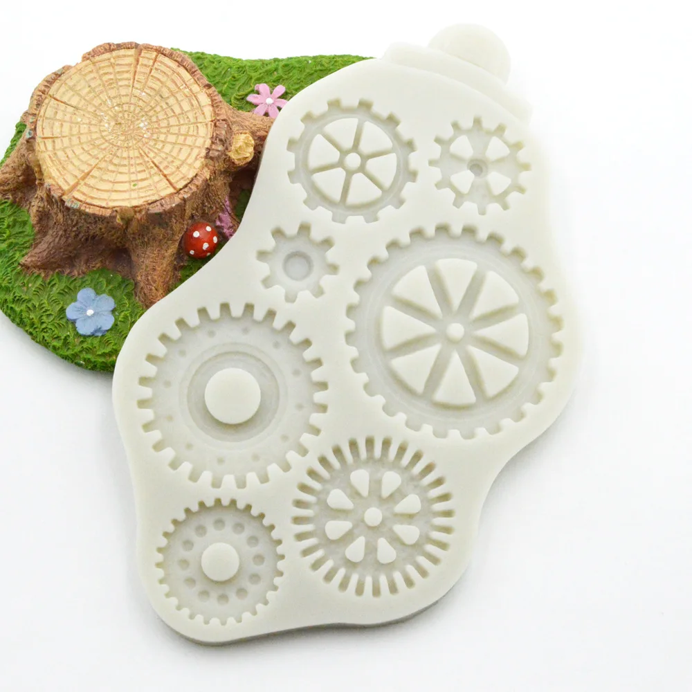 DIY Steampunk Engine Gear Runner Silicone Mold Kitchen Fondant Cake Decoration Baking Tools Chocolate Dessert Candy Resin Mould