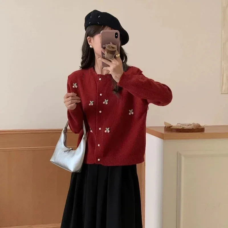 

Korean Fashion Pearl Decoration Knitted Jackets Ladies Kawaii Pink Buttons Sweaters Women Cherry Embroidery Cardigan Sweater