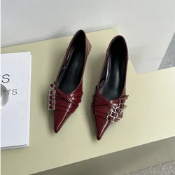 Scarpe da donna con tacco basso a punta di nuova moda primavera e autunno, con fibbia per cintura, leggeri e eleganti tacchi alti da balletto antiscivolo