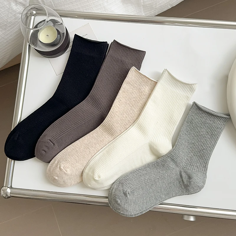 Women Socks Simple New Spring Autumn Trendy Solid Color Loose Socks For Girls Japanese Style Breathable Cotton Plain Socks Comfy