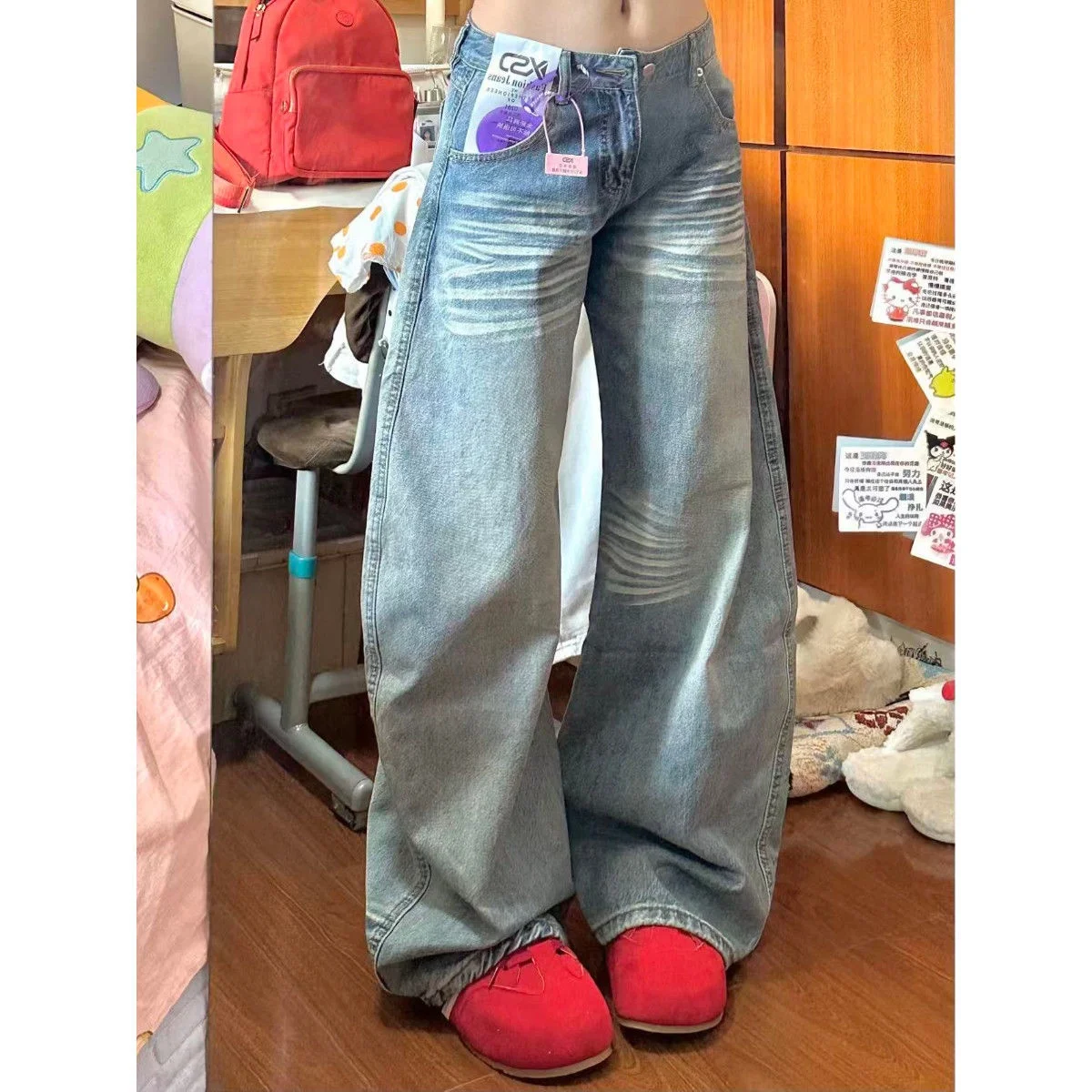 กางเกงยีนส์ทรงขากว้างสไตล์อเมริกันย้อนยุคสำหรับผู้หญิง ทรงหลวมตรง ยาว ใส่สบาย รุ่นใหม่สำหรับฤดูใบไม้ร่วง ช่วยให้ดูผอมเพรียว ทันสมัย