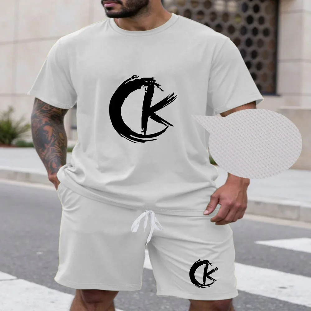 

Men's summer breathable sportswear round neck short sleeved five quarter shorts lightweight and comfortable sports style set
