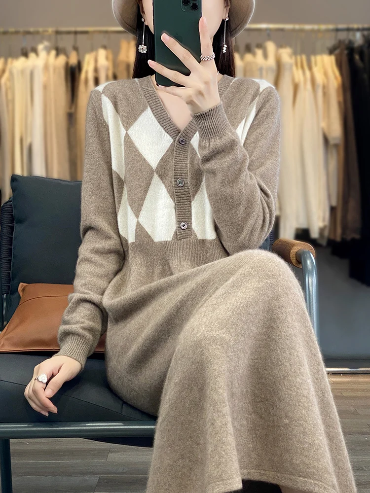 Women 100% Wool Knitted Dress V-Neck Loose Color Match Long Skirts High Waist Over Knee Pullover Sweater New Autumn Winter Dress