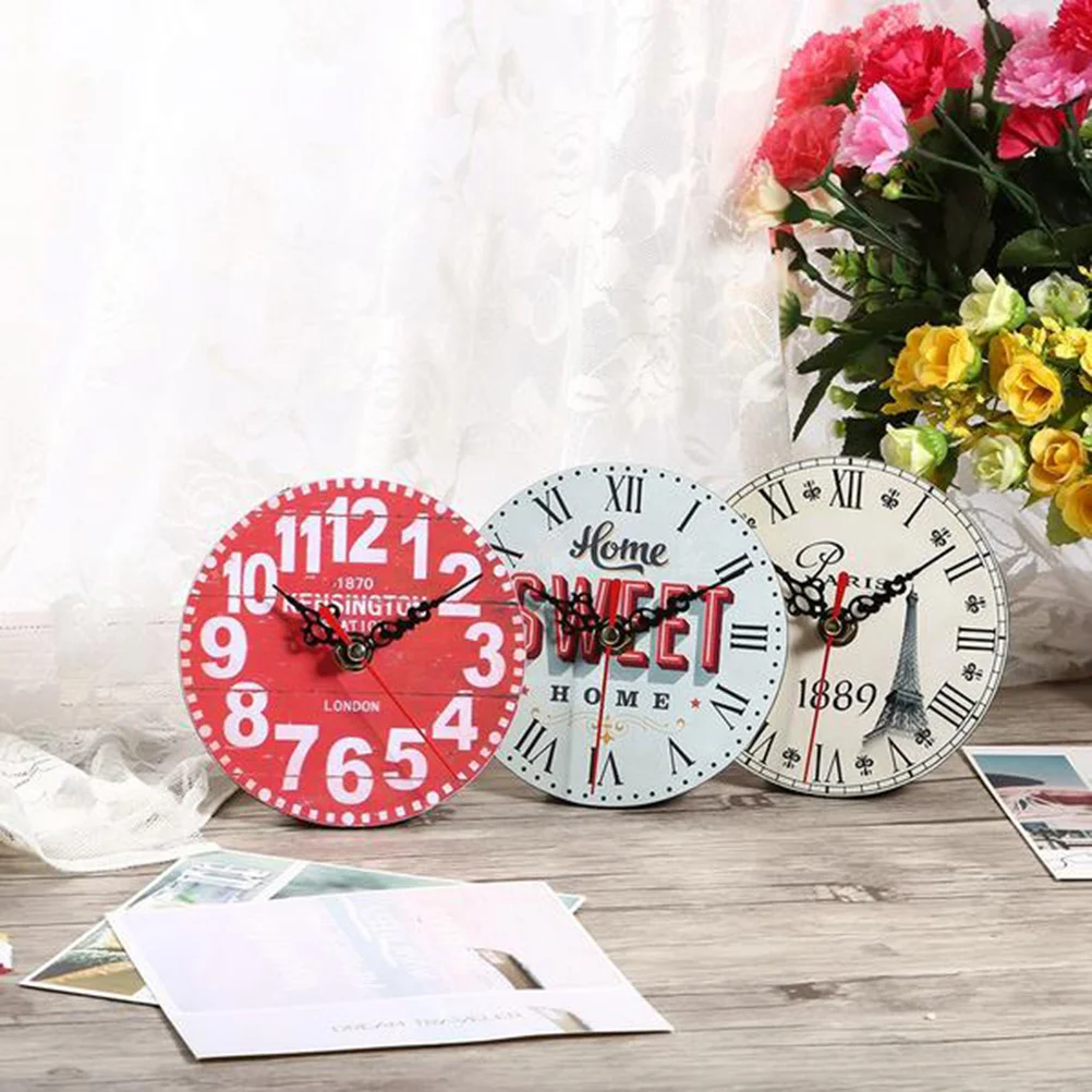 

Vintage Wooden Decorative Round Wall Clock Large Numerals Retro Style Silent Quartz for Living Room Office Bedroom