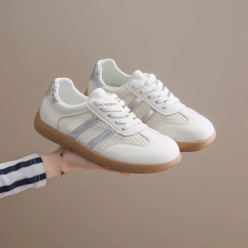 

Женские кроссовки, новая модная трендовая женская обувь в студенческом стиле, мягкая удобная повседневная обувь на плоской подошве, уличная повседневная спортивная обувь