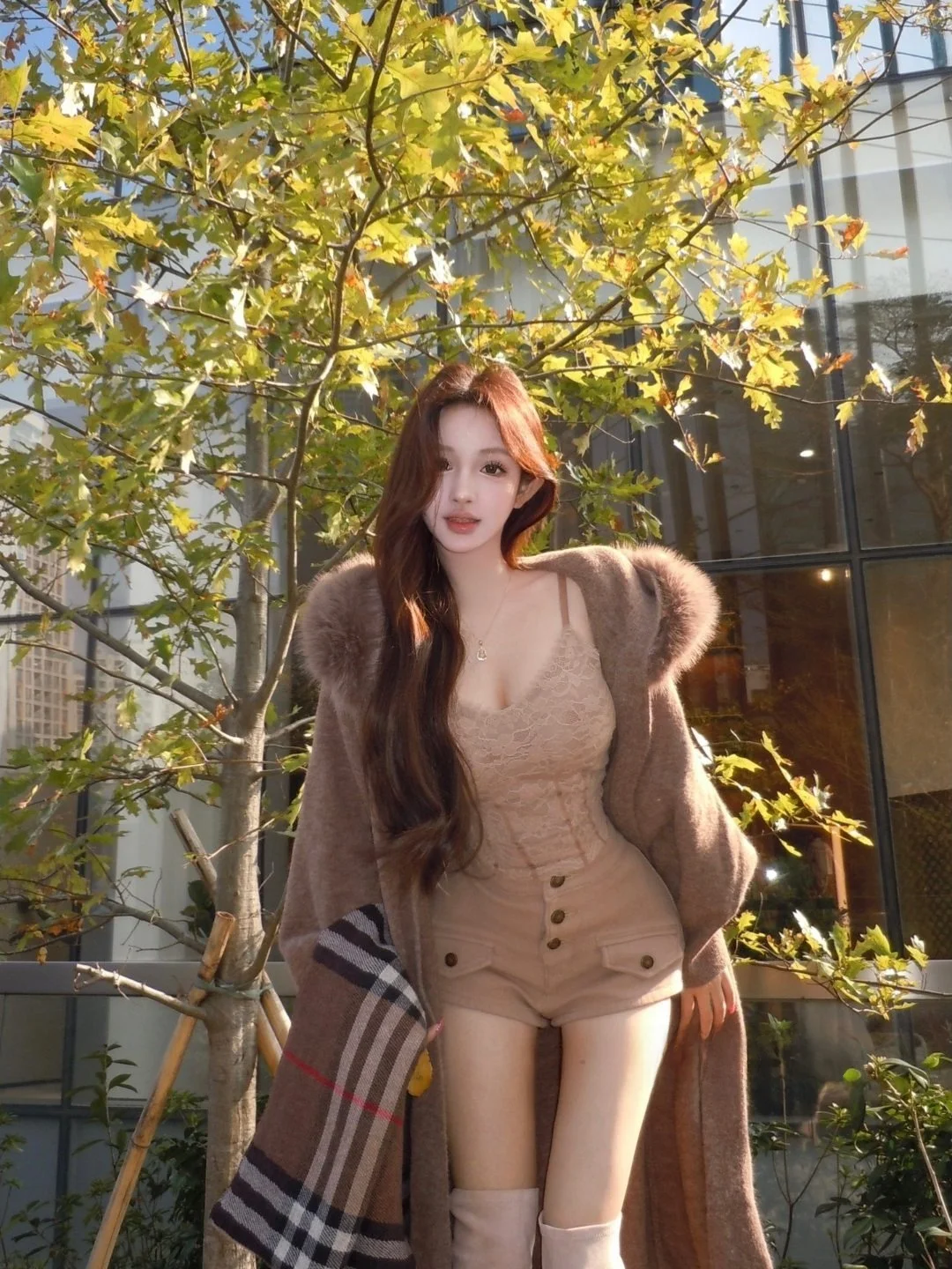

Korean Sle Soft Khaki Lace Strap Vest Women's Early Spring Coat Inner Floing Base irt Can Be Worn outside Faion Set