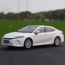 1: 18. New 9th generation Camry 2024 alloy car model +small gift