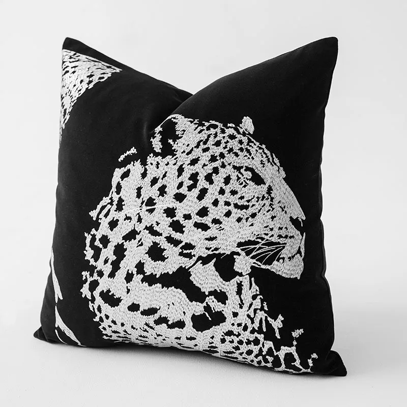 Pillow Home Cojines Luxury Black Velvet Silver Leopard Embroidery Cushion Cover 18x18inch Pillow Case Modern Sofa Bed Coussin