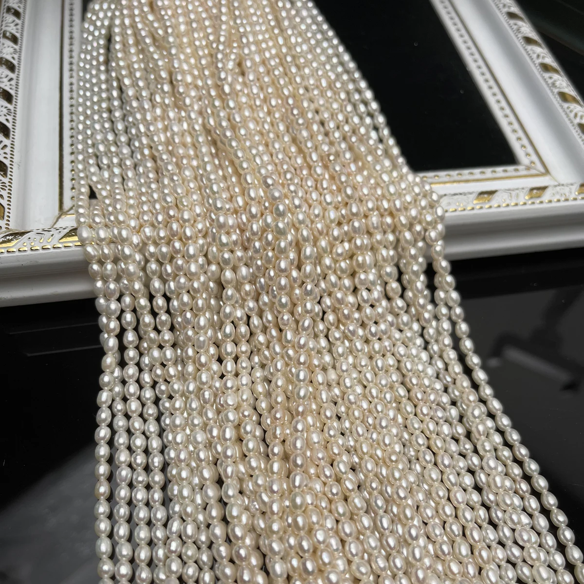 AAA 3–4mm High Quality Rice 10 - огляд і ціна Natural Freshwater Pearl Strand Loose Beads