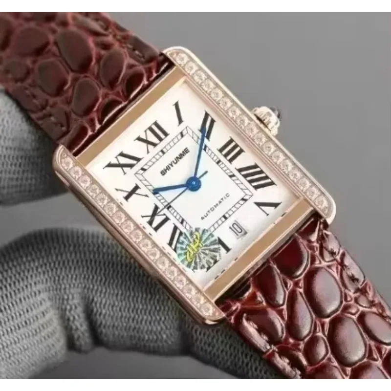 WATCH1 Магазин CR Кварцевый механизм Мужские часы Женская мода Квадратный жилет Простые черные кожаные серебряные часы